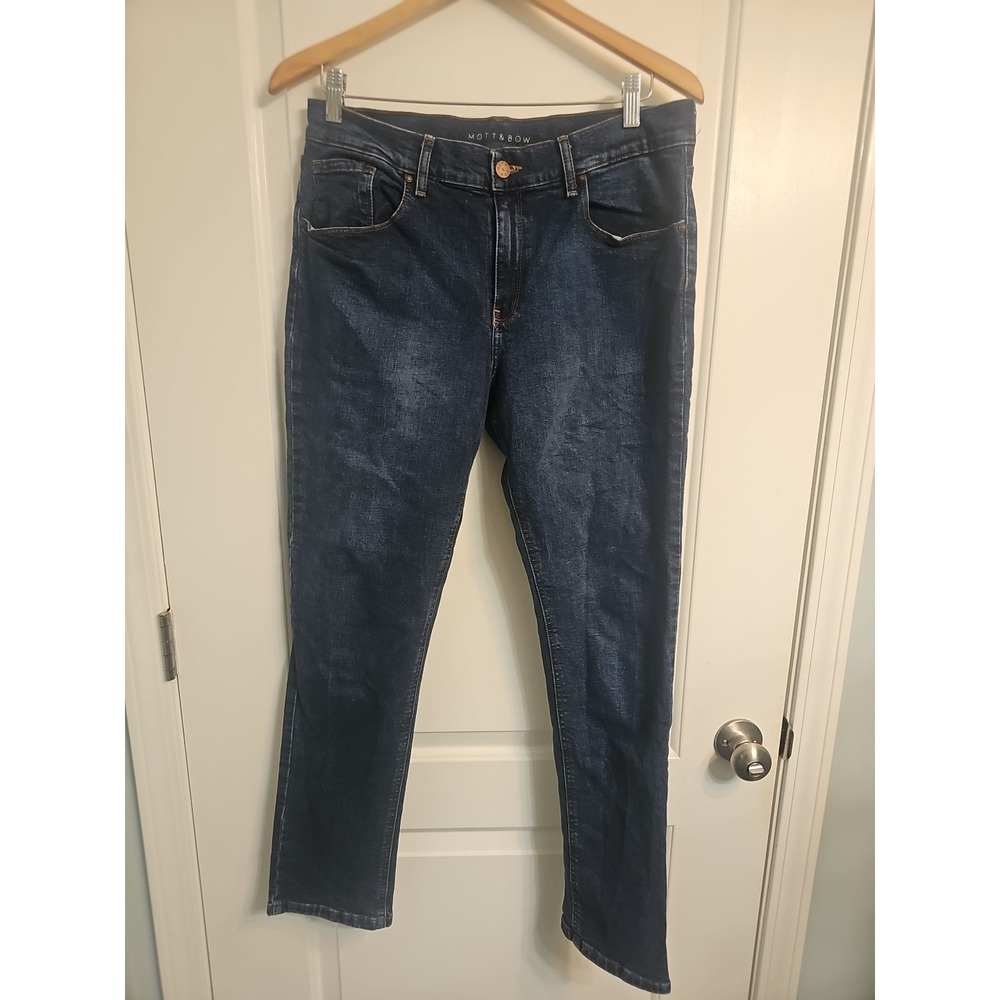 Mott & Bow Women's Size 31 x 30 Boyyfriend Dark Wash Stretch Denim Jeans